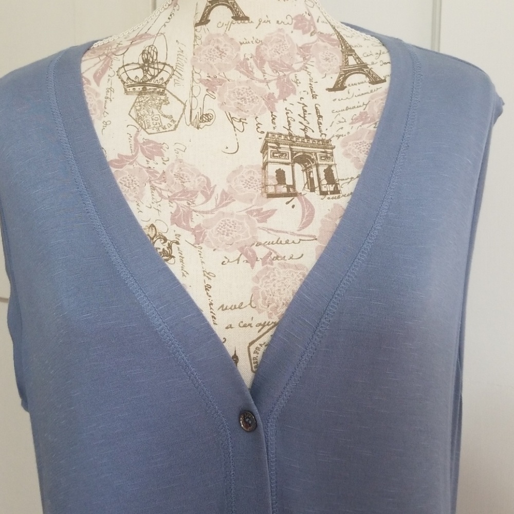 LOGO Vest by Lori Goldstein - Picture 2 of 7